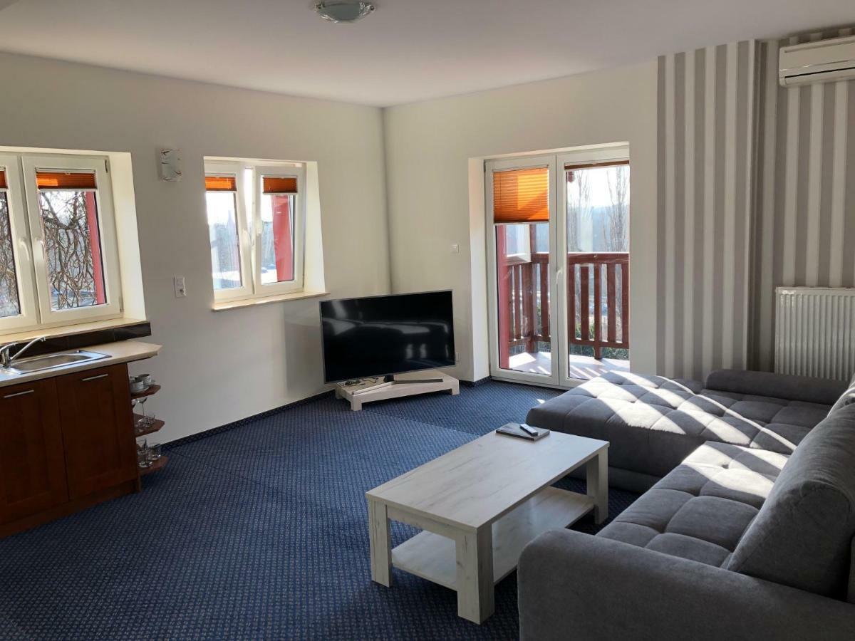 Las Slupski Premium Business Apartament Nr 7 Wifi Netflix Smart Tv50 Two Bedrooms Two Extra Large Double Beds Up To 6 People Full Pleasure Quality Stay (Adults Only) ภายนอก รูปภาพ