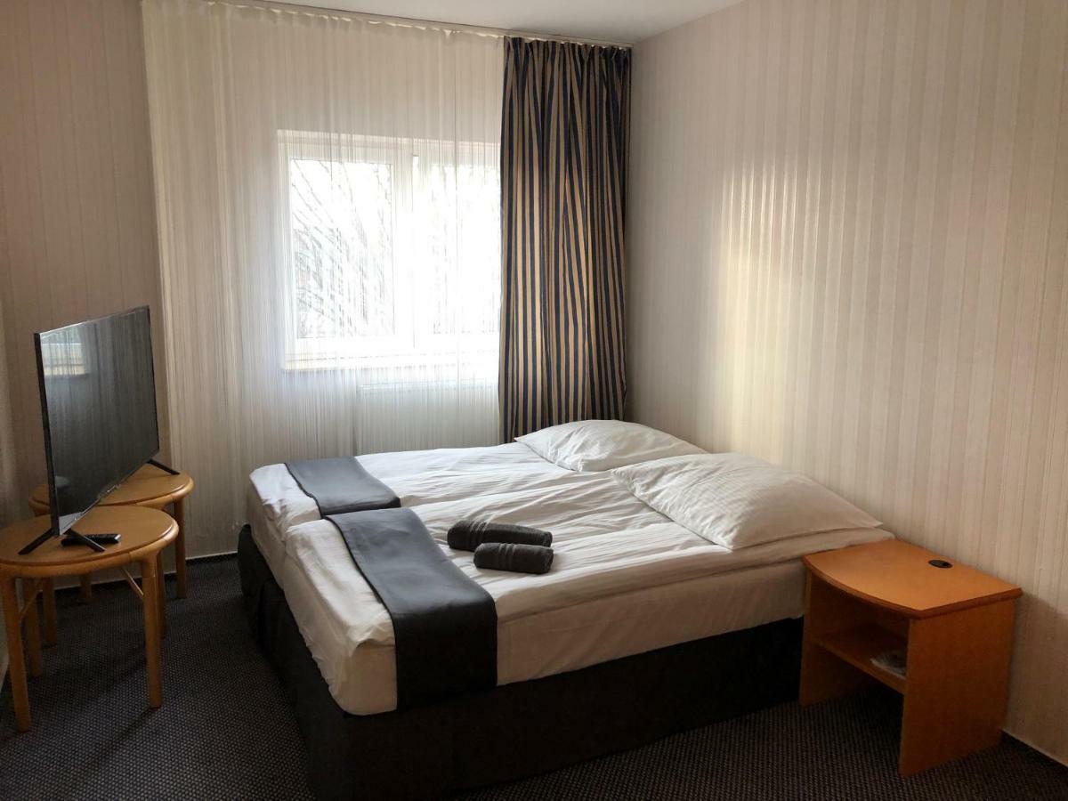 Las Slupski Premium Business Apartament Nr 7 Wifi Netflix Smart Tv50 Two Bedrooms Two Extra Large Double Beds Up To 6 People Full Pleasure Quality Stay (Adults Only) ภายนอก รูปภาพ